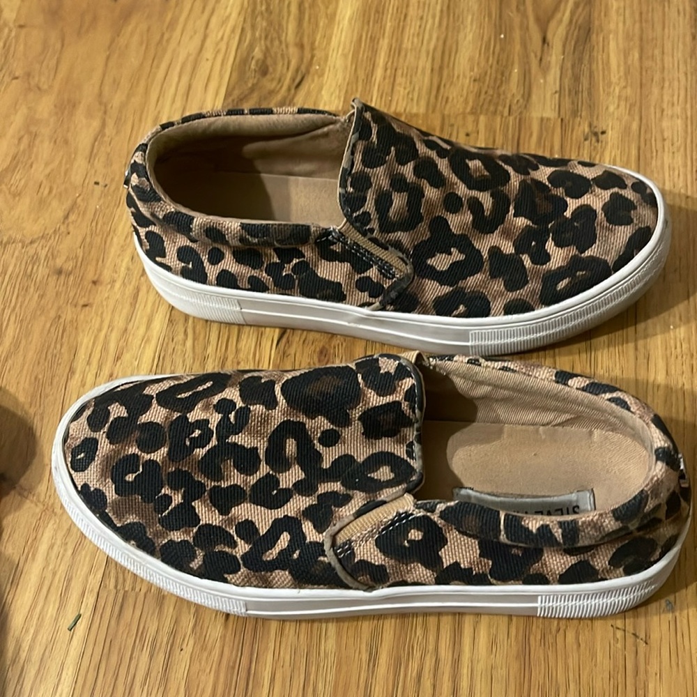 Steve Madden Slip on Sneakers